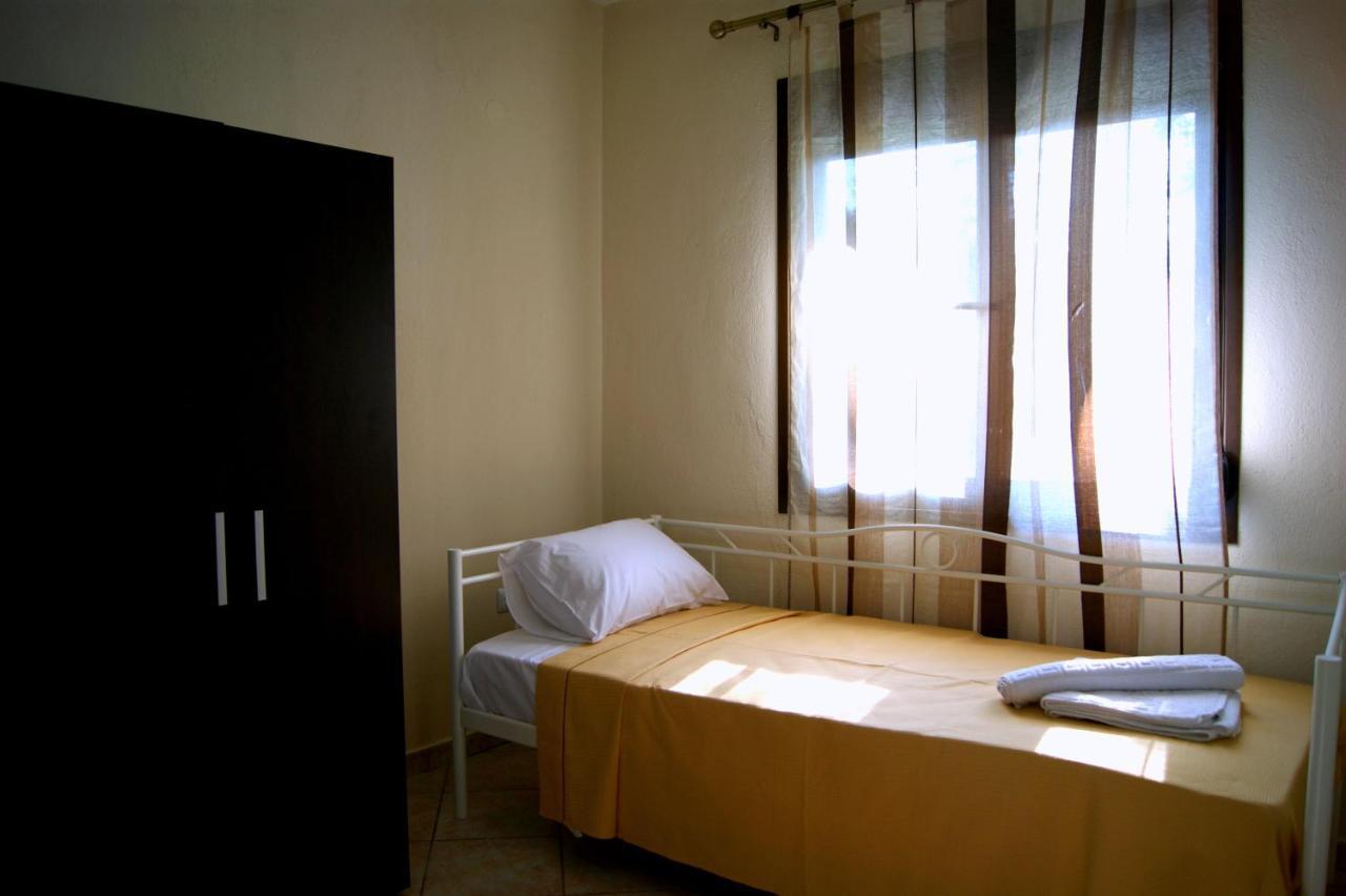 Simplicity At Iris Accommodation Psakoudia Cameră foto