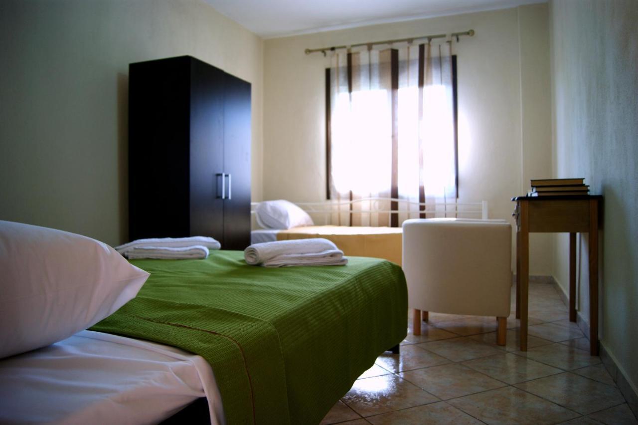 Simplicity At Iris Accommodation Psakoudia Cameră foto